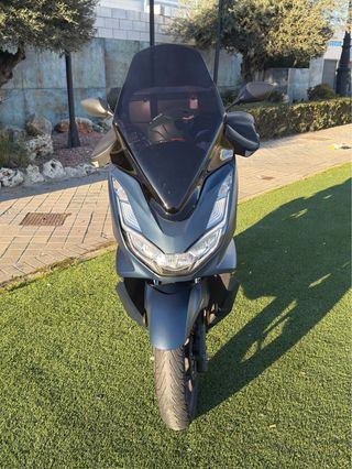 Honda PCX 125cc 2025 Automática