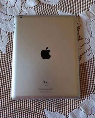 Apple iPad 2 Wi-Fi 32GB Nero,inclusi + 250 eBook,