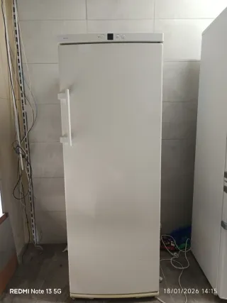 Solo Nevera marca liebherr