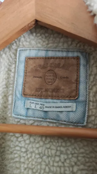 Chaqueta Pull&Bear Beige/Blanca