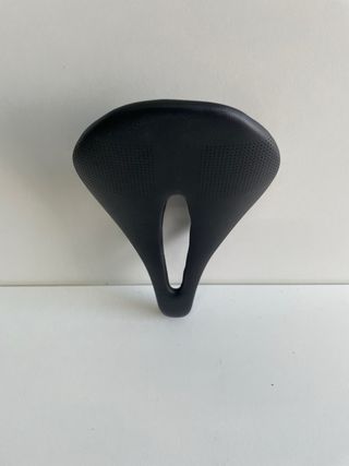 Sillín de carbono EC90