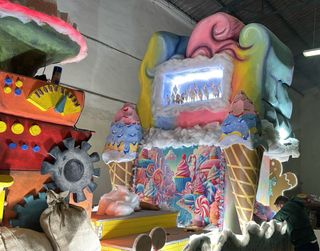 Carroza para cabalgata “ La Fabrica de Azúcar”