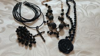 Bigiotteria vintage dark nera