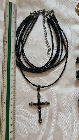 Bigiotteria vintage dark nera