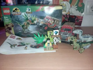LEGO Jurassic Park Dilophosaurus Ambush 76958