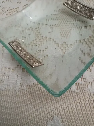 Vassoietto in vetro decorato