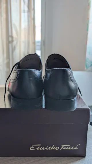 Zapatos Emidio Tucci Negros Talla 41