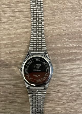 Reloj Casio esfera azul y plateado