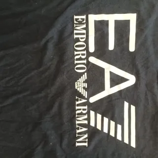 Camiseta EA7 Emporio Armani manga larga negra