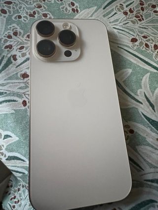 iPhone 16 Pro Titanio Desierto 256 GB