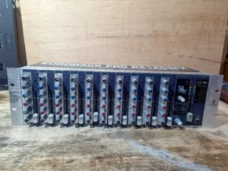 Eurorack Pro RX1202FX Mezclador Rack 12 Entradas