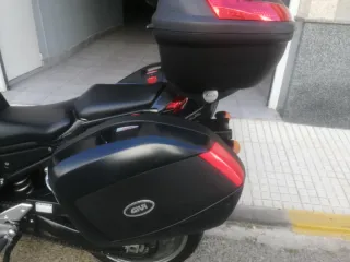 Yamaha FZ1 52000km 2 dueños