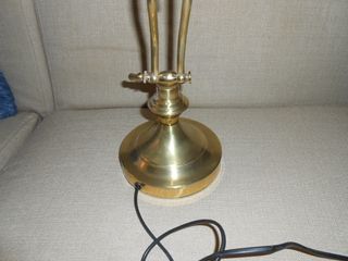 Lampada da tavolo in ottone