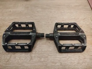 Pedali in alluminio Wellgo per MTB