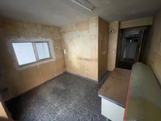 Lonja + oficina con doble acceso 33 m2 + despacho