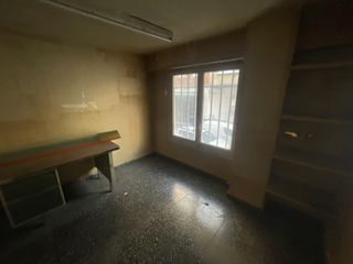 Lonja + oficina con doble acceso 33 m2 + despacho