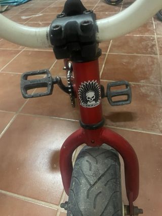 Mini BMX Wildcat Roja