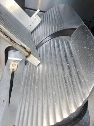 Cortador de fiambres MILANO