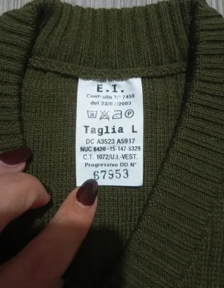 Pullover Militare Verde Scollo a V