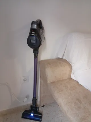 Aspiradora Cecotec Morada