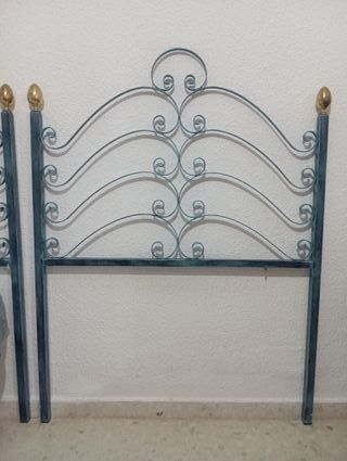 2 cabeceros Hierro Cama 90cm + Somier y 1 colchón