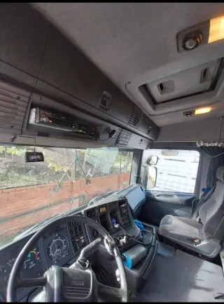 Camión grua Palfinger Pk 22000C con 7 prolongas