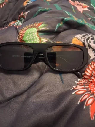 Gafas de sol Arnette negras