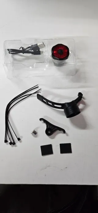 Luz Trasera Inteligente para Bicicleta