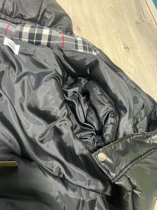 Abrigo Burberry Negro con Capucha