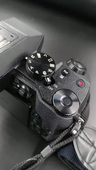 Cuerpo Lumix G7/G70 impecable