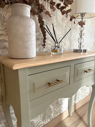 Consola recibidor restaurada madera y metal