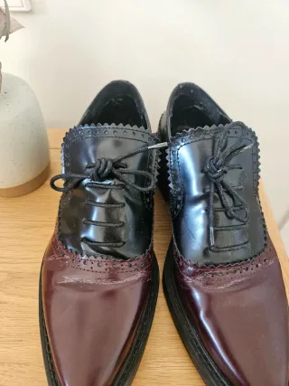 Zapatos Zara mujer talla 37 – Blucher/Oxford negro