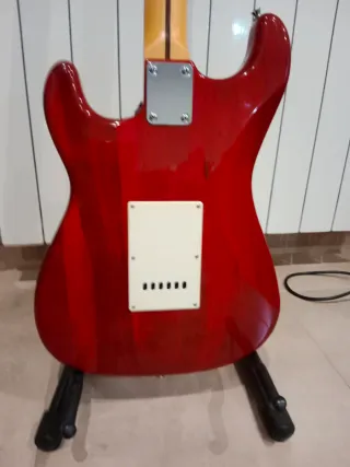 Guitarra Academy Stratocaster Roja