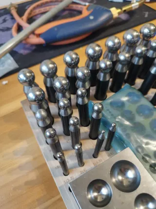 Embutidores y tases de canales