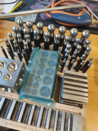 Embutidores y tases de canales