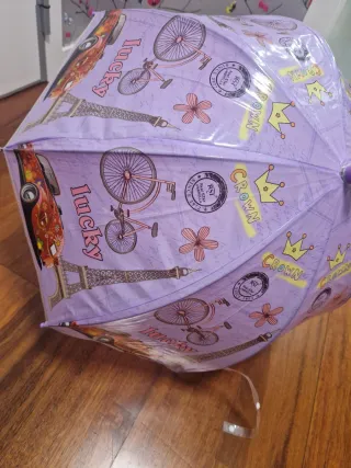 Paraguas infantil con diseño de coches y Torre Eif