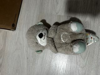 Lote Juguetes , incluye Shophie, Gusiluz, Nutria