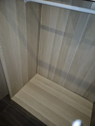 Cabina armadio Ikea legno