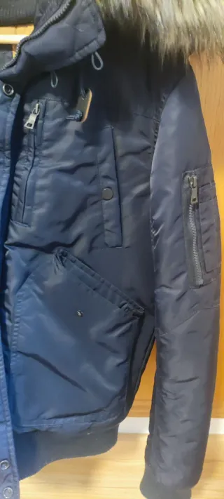 Oferton!!Chaqueta Celio azul marino con capucha