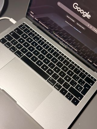 MacBook Pro 13” 2017 Plata