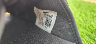 Nike Offline 2.0 PRM Zuecos Verdes y Rojos