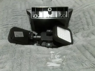 Lámpara Solar LED 3 Cabezales Exterior e Interior