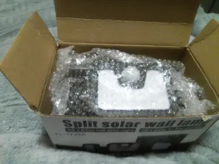 Lámpara Solar LED 3 Cabezales Exterior e Interior