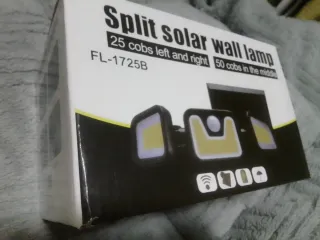 Lámpara Solar LED 3 Cabezales Exterior e Interior