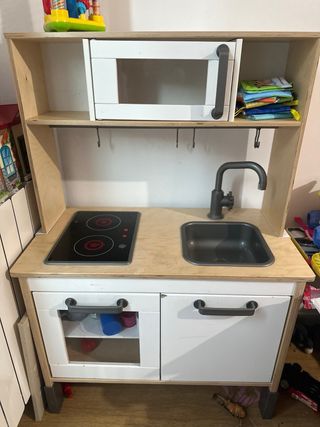 Cocinita de madera IKEA