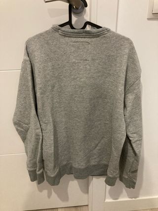 Sudadera Hollister Gris Talla S amplia como una M