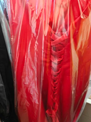 Vestido rojo de fiesta