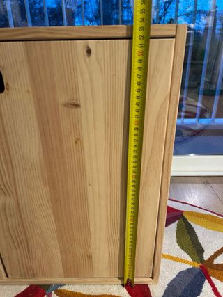 Mueble de madera de pino macizo en muy buen estado