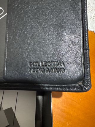 Cartera Aca Piel Negra Pequeña 10 x 8 cm