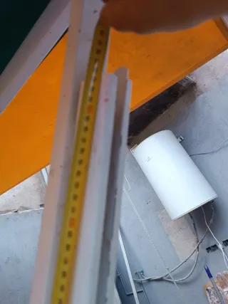 Rejas metálicas blancas plegables